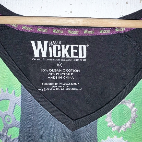 -SOLD-Wicked Musical Graphic Tee T-shirt Green Black Women's Size 4X - Picture 3 of 4
